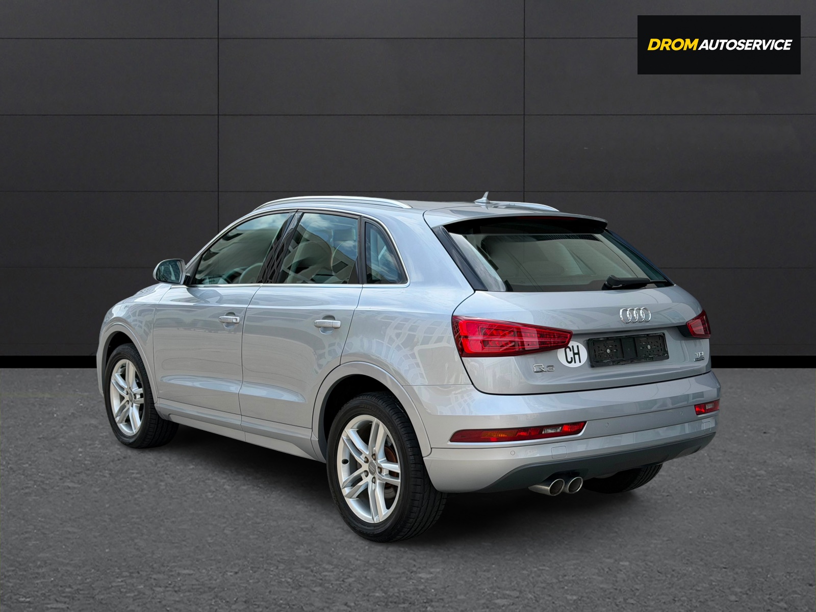 AUDI Q3 2.0 TDI sport quattro S-tronic-image-6
