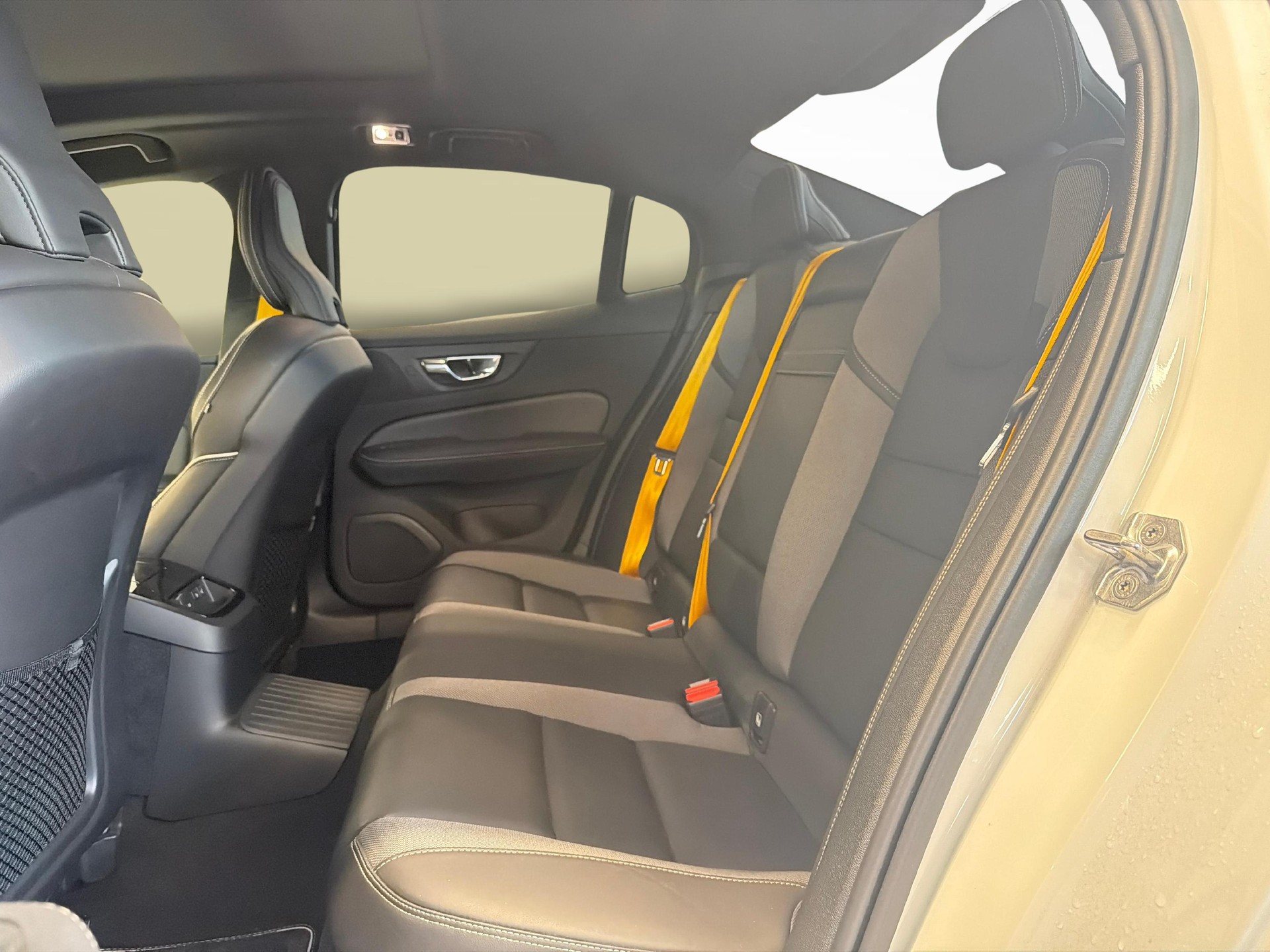 VOLVO S60 2.0 T8 TE Polestar eAWD - Ruote invernali incluse-image-11