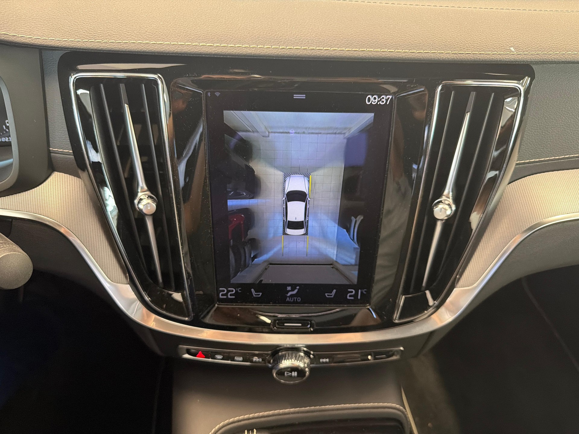 VOLVO S60 2.0 T8 TE Polestar eAWD - Ruote invernali incluse-image-16