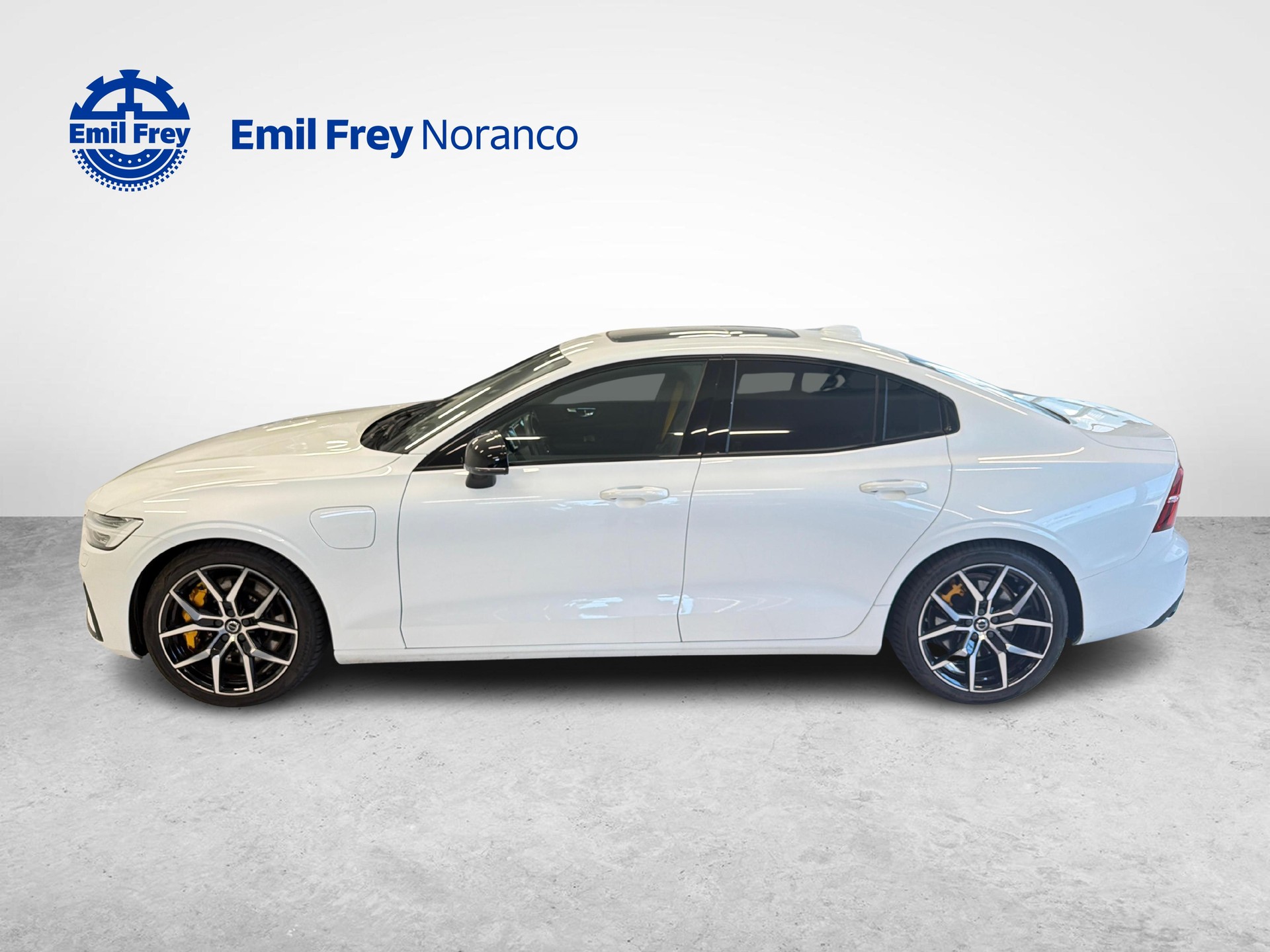 VOLVO S60 2.0 T8 TE Polestar eAWD - Ruote invernali incluse-showroom-element-2