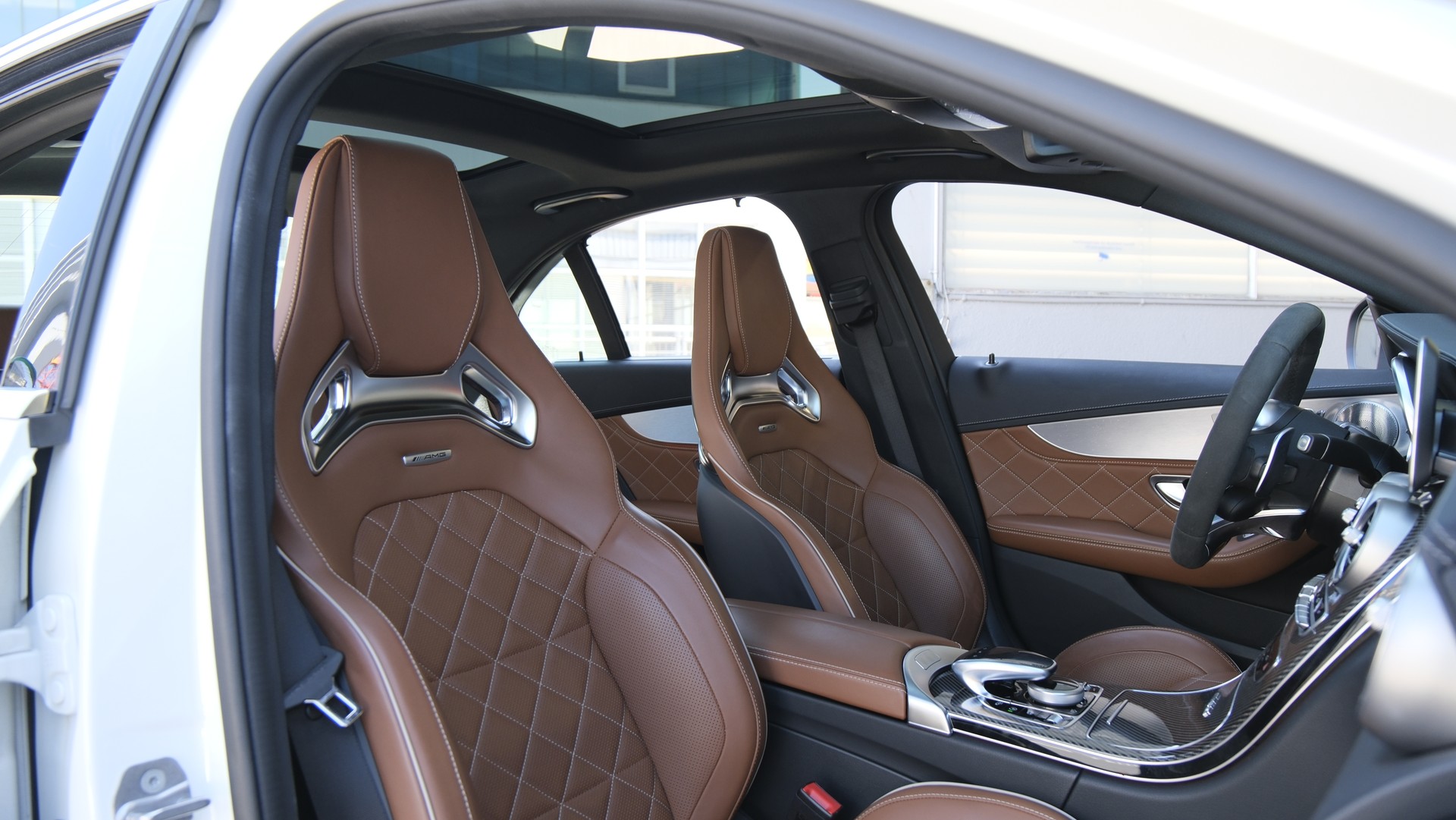 MERCEDES-BENZ C 63 S AMG Speedshift-image-16