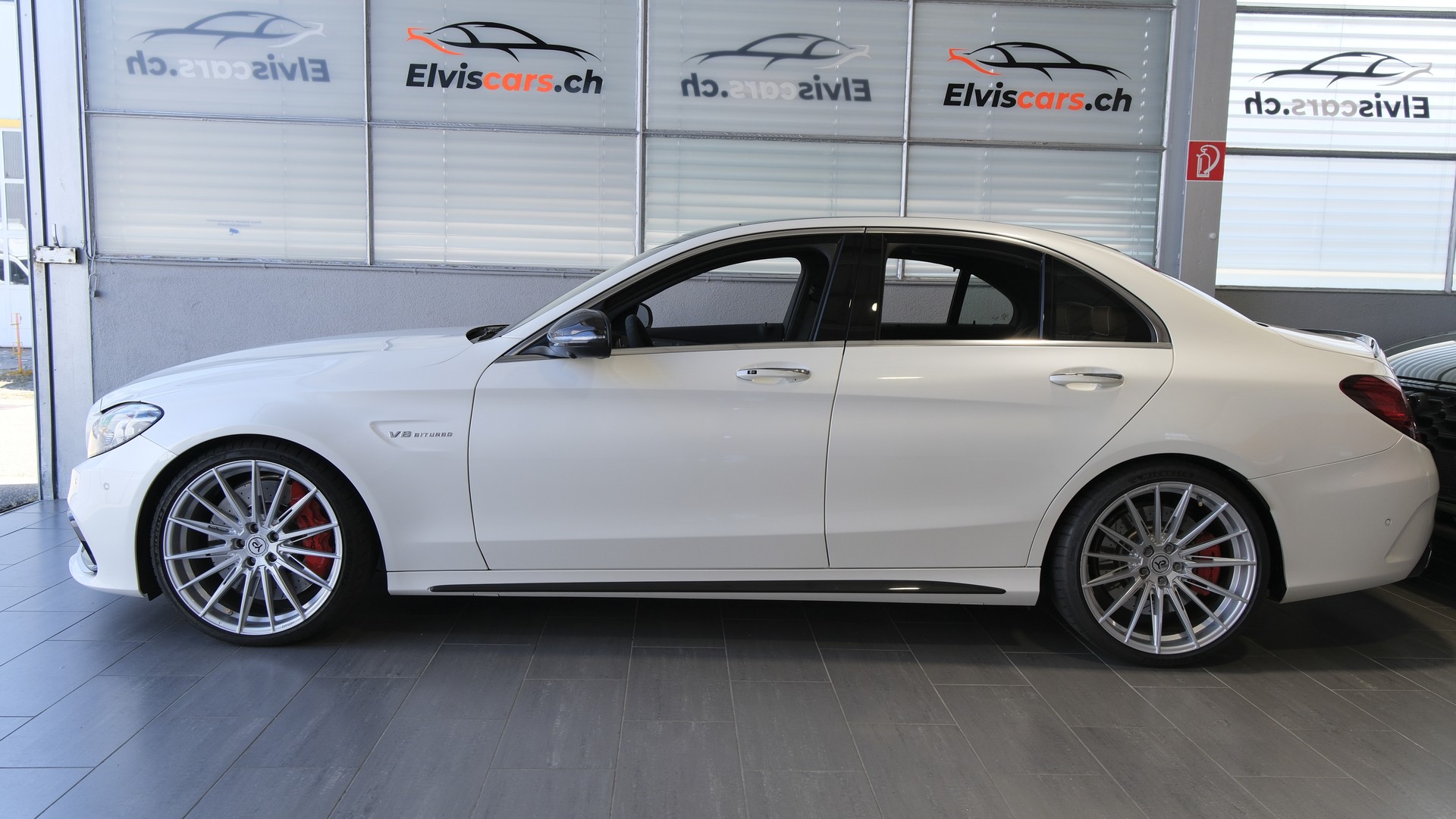 MERCEDES-BENZ C 63 S AMG Speedshift-image-10