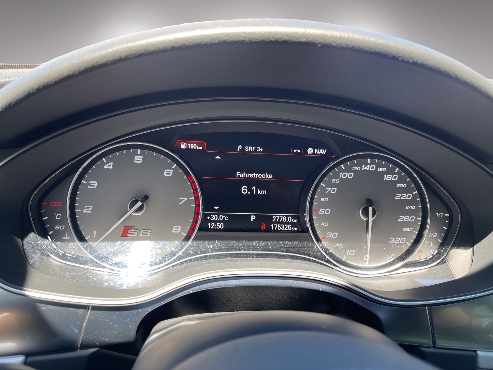 AUDI S6 Avant 4.0 TFSI V8 quattro S-tronic-image-10