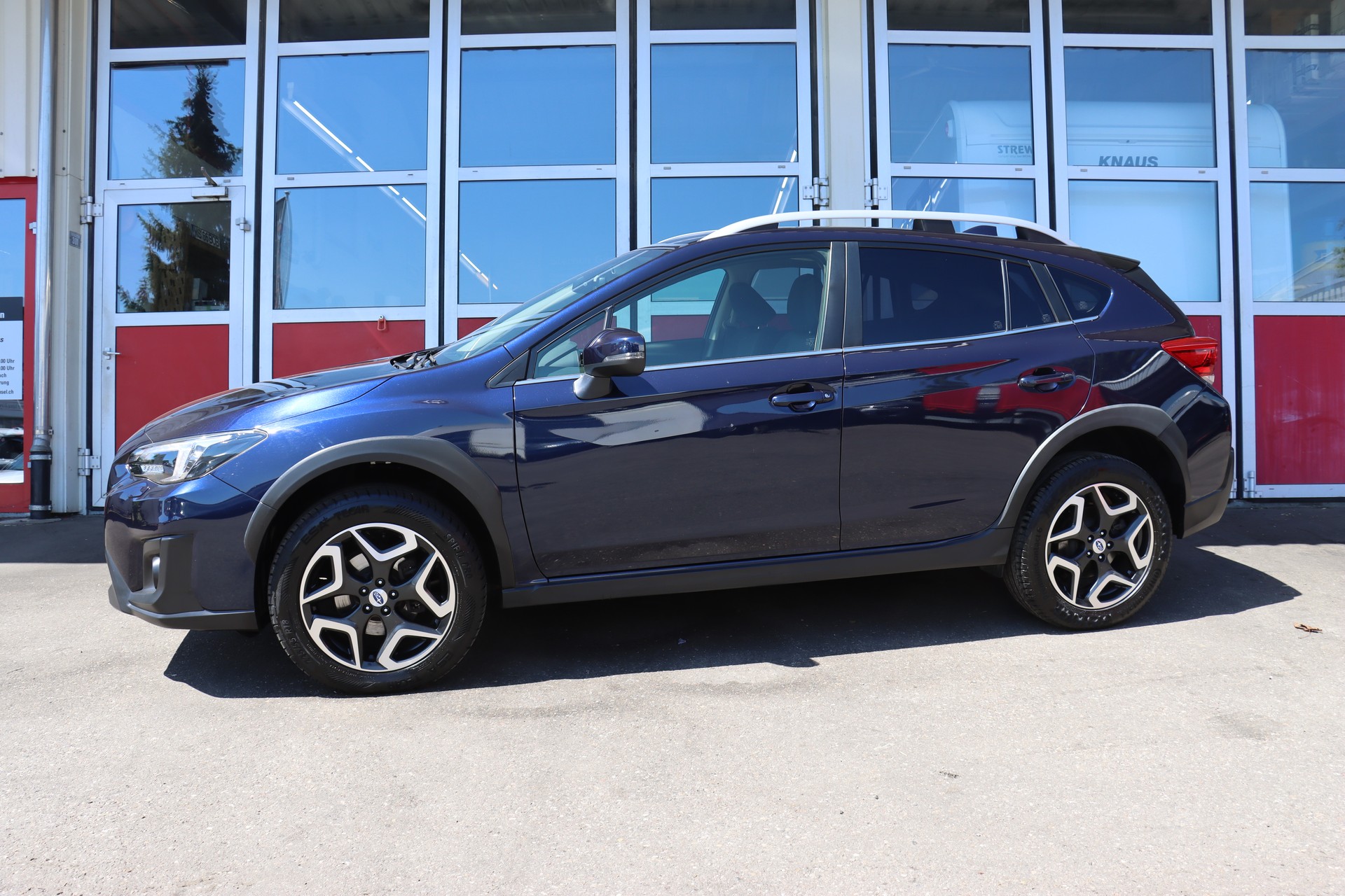SUBARU XV 2.0 Luxury AWD Lineartronic-image-4