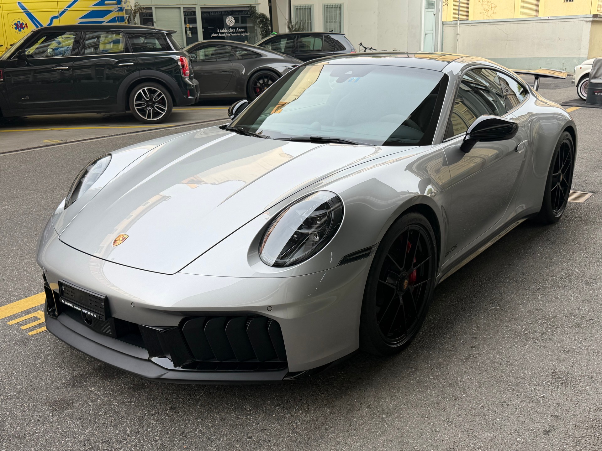 PORSCHE 911 Carrera GTS PDK
