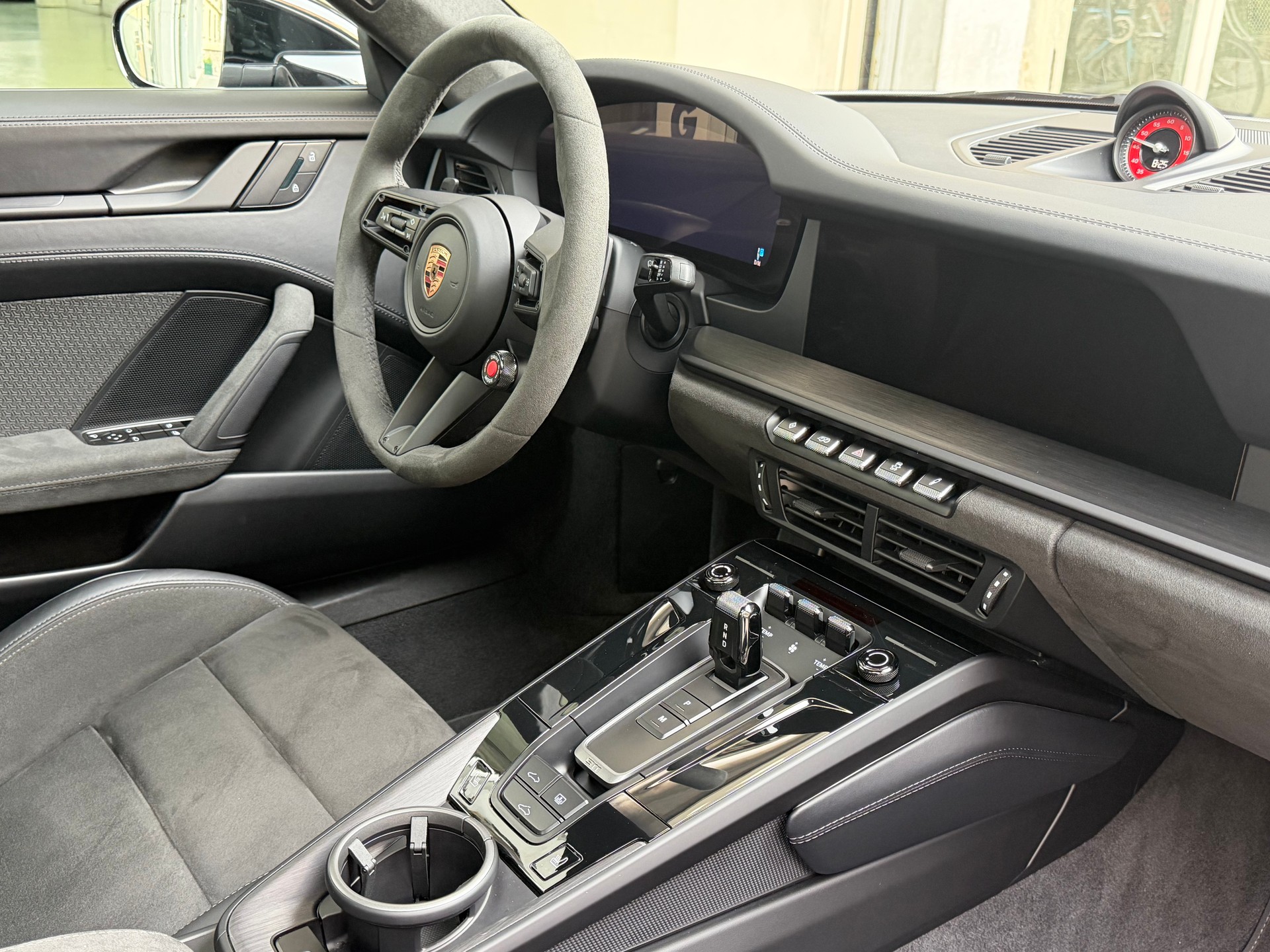 PORSCHE 911 Carrera GTS PDK-image-6