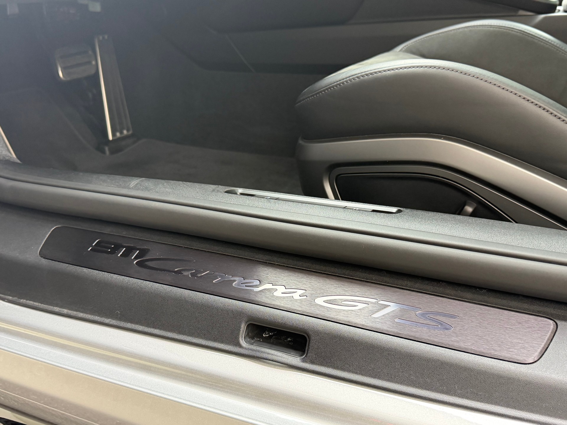 PORSCHE 911 Carrera GTS PDK-image-9