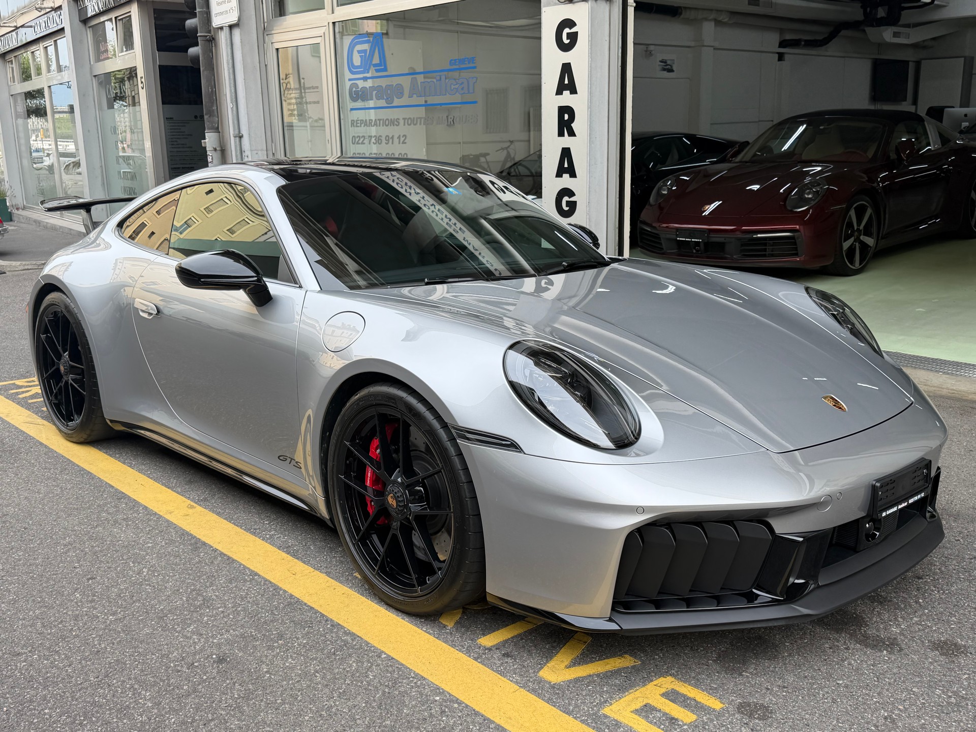 PORSCHE 911 Carrera GTS PDK-image-1