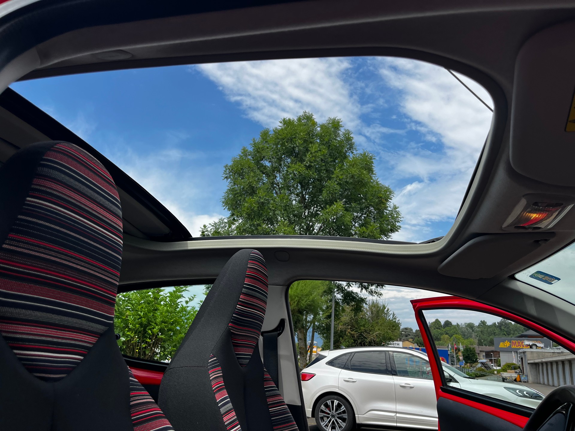 CITROEN C1 1.0 e-VTi Stop&Start Feel Airscape-image-13