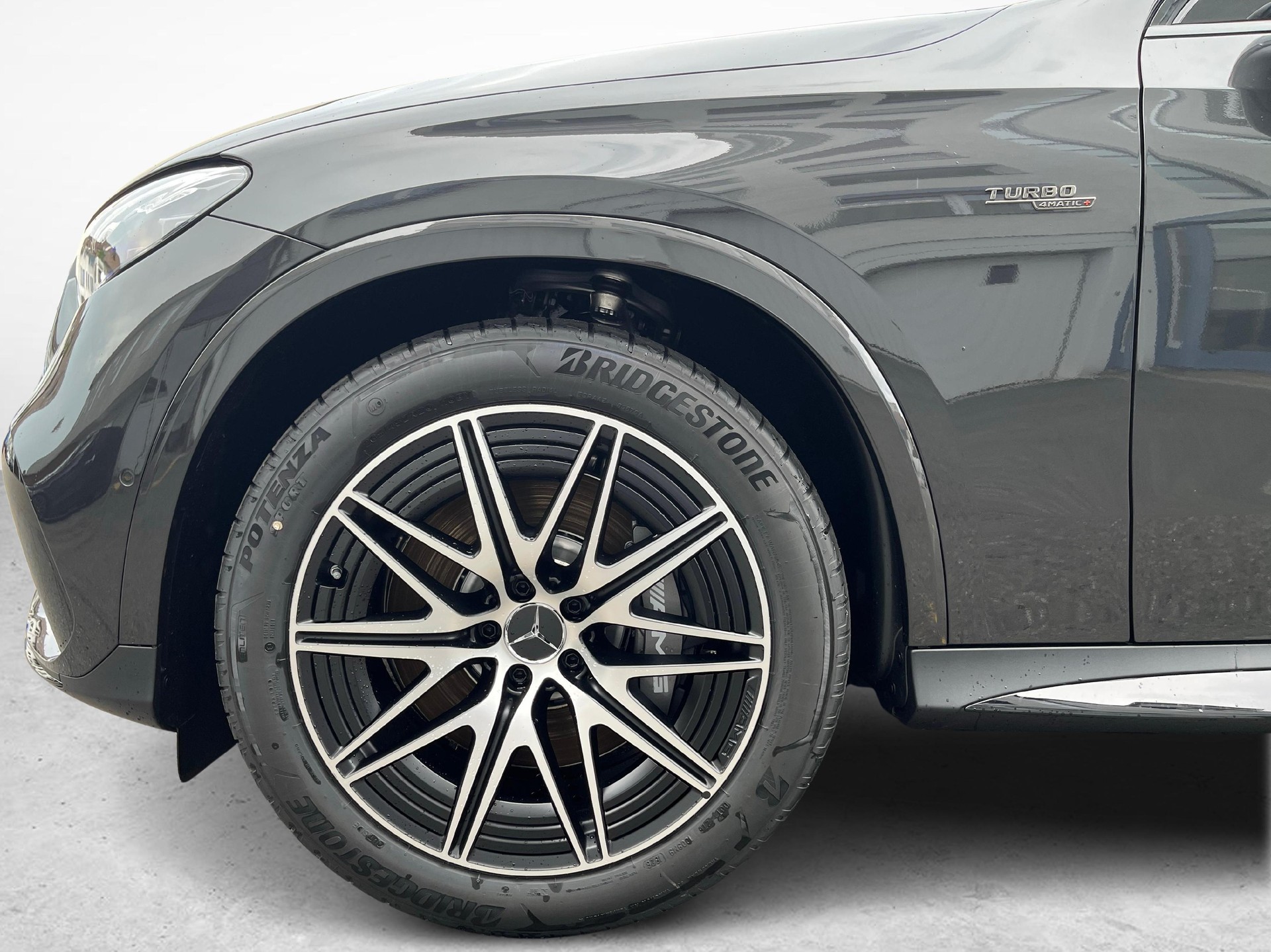 MERCEDES-BENZ AMG GLC 53 4MATIC+-image-12