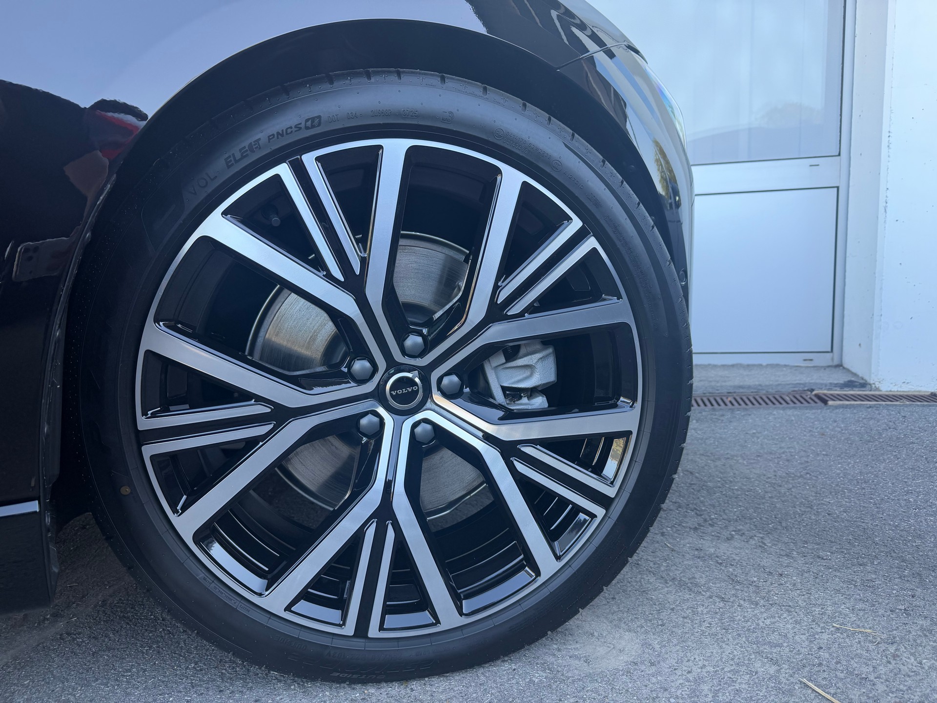 VOLVO ES90 Single 88 kWh Ultra-image-10