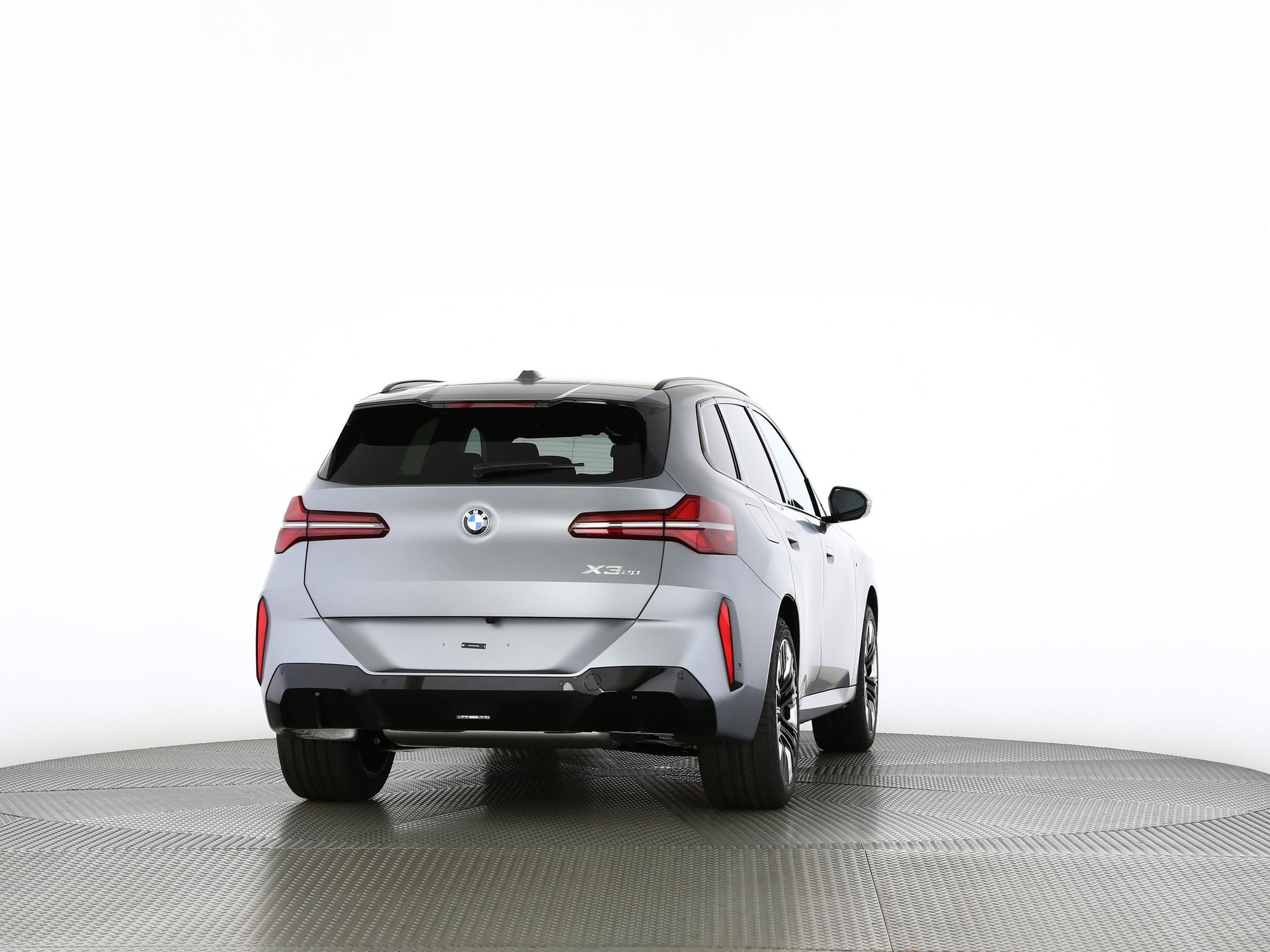 BMW X3 20i xDrive-image-17