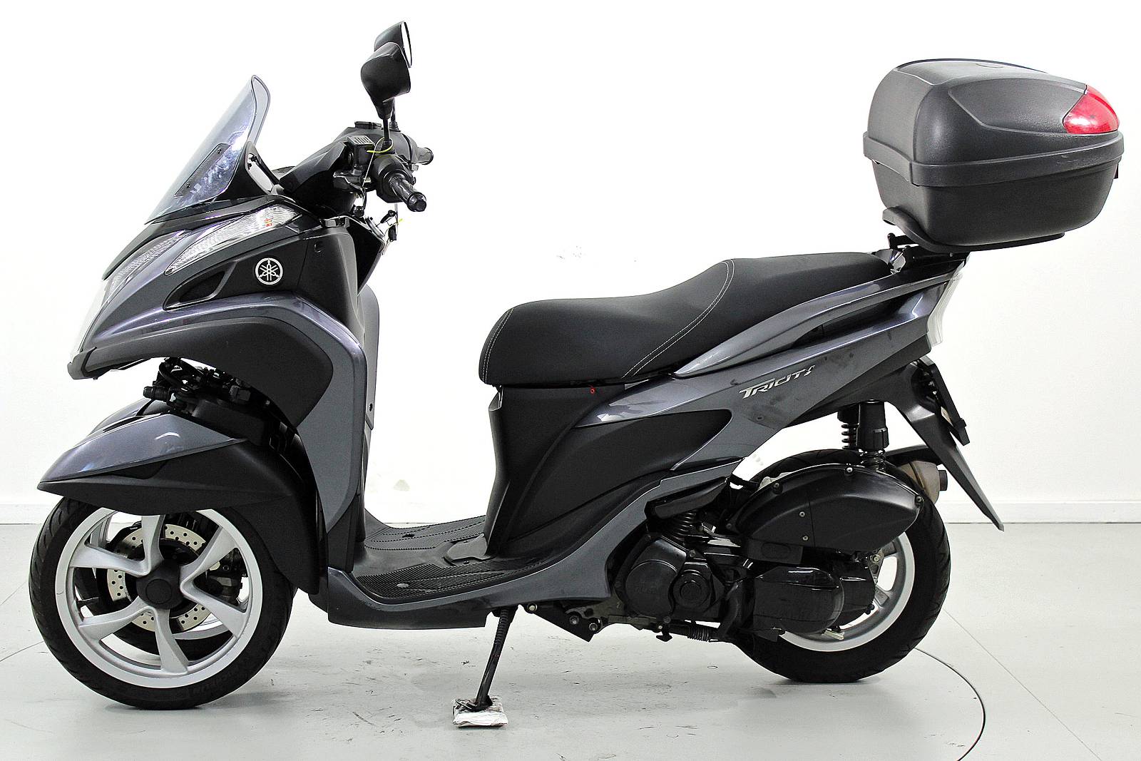 YAMAHA MW 125-image-4