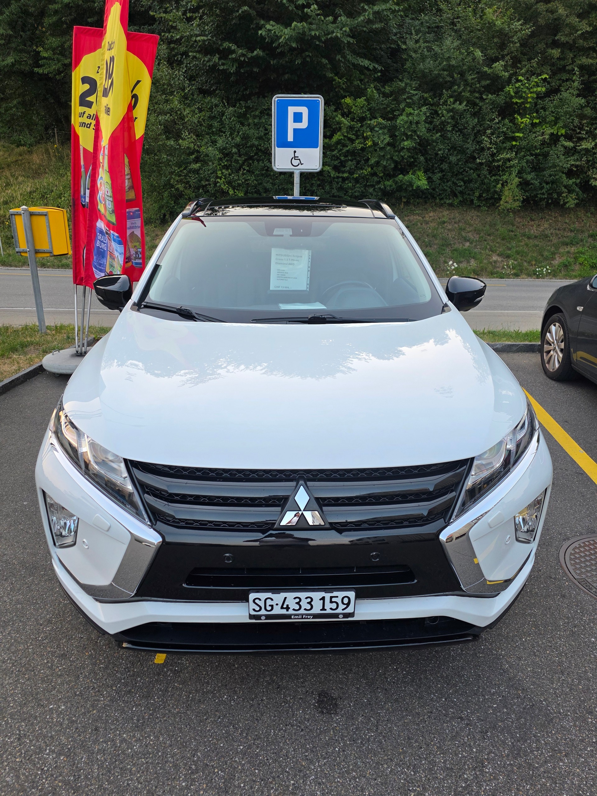 MITSUBISHI Eclipse Cross 1.5 T-Mivec Diamond Swiss 4WD CVT-showroom-element-3