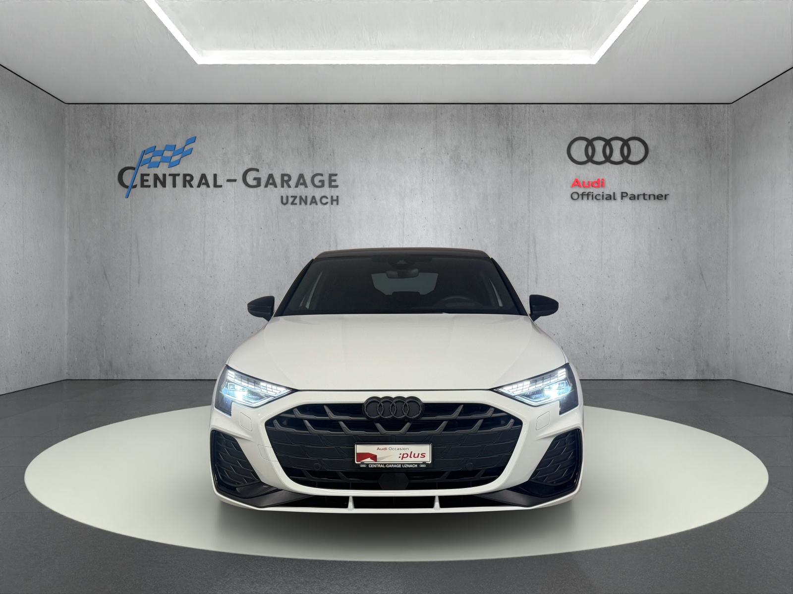 AUDI A3 Sportback 35 TFSI S line Attraction S-tronic-showroom-element-1