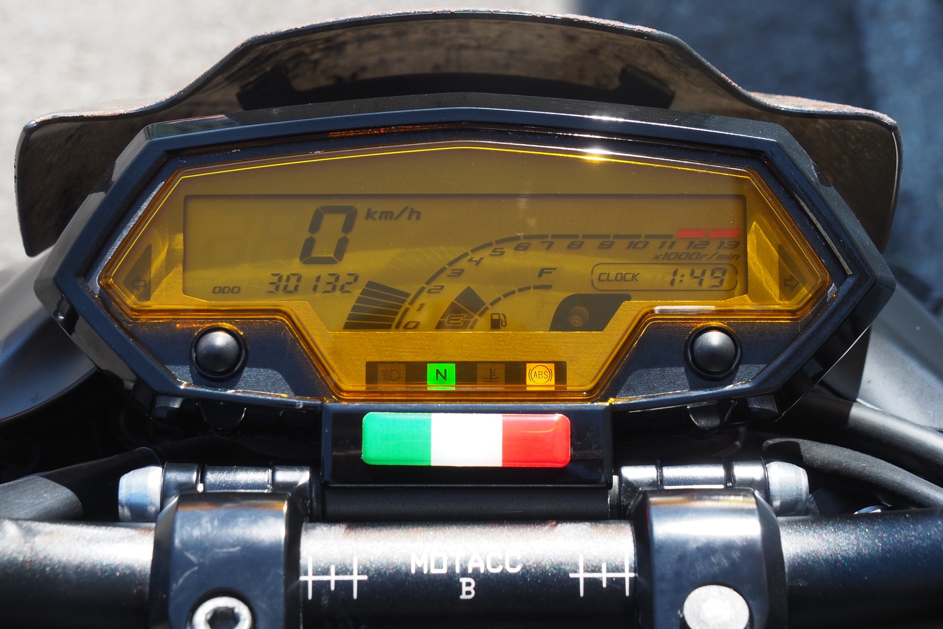 KAWASAKI Z 1000 ABS-image-9