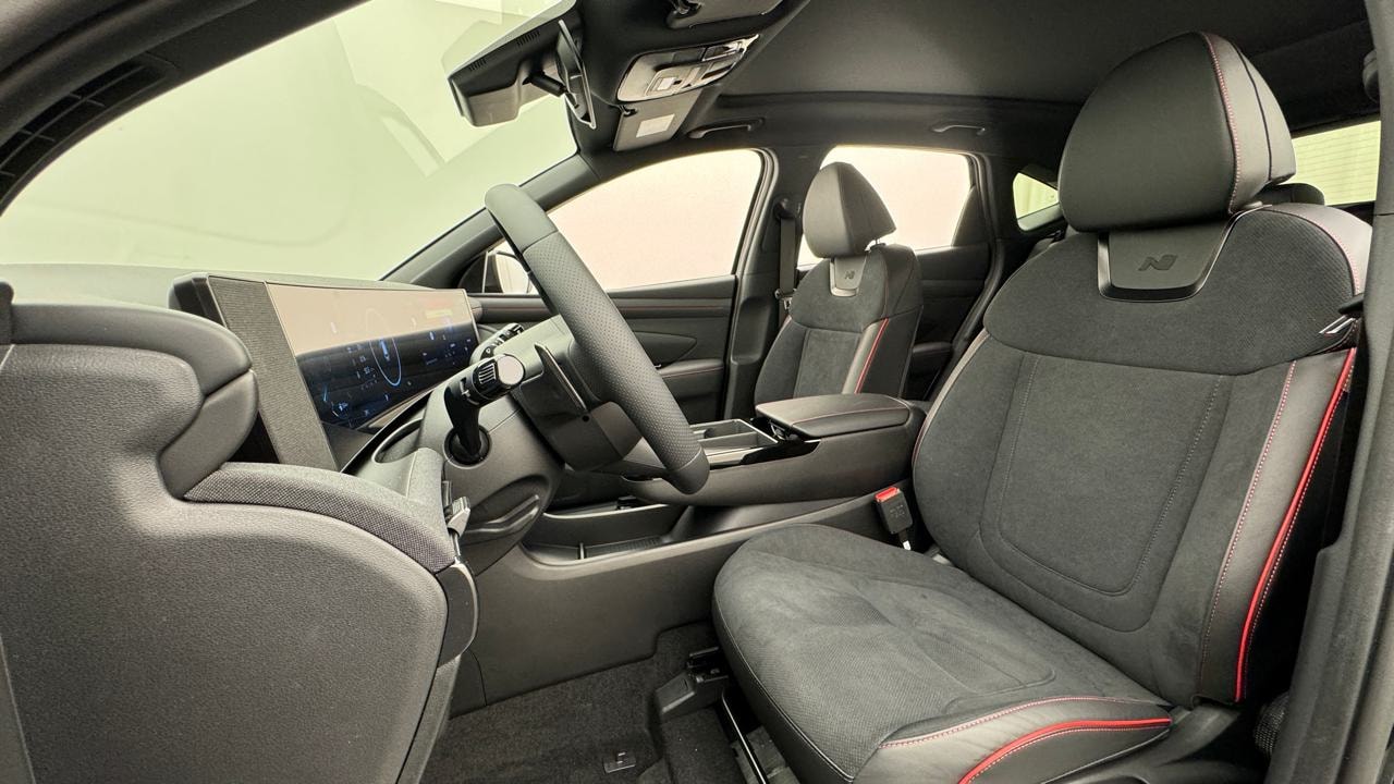 HYUNDAI Tucson 1.6 TGDI HEV N-Line 4WD-image-4