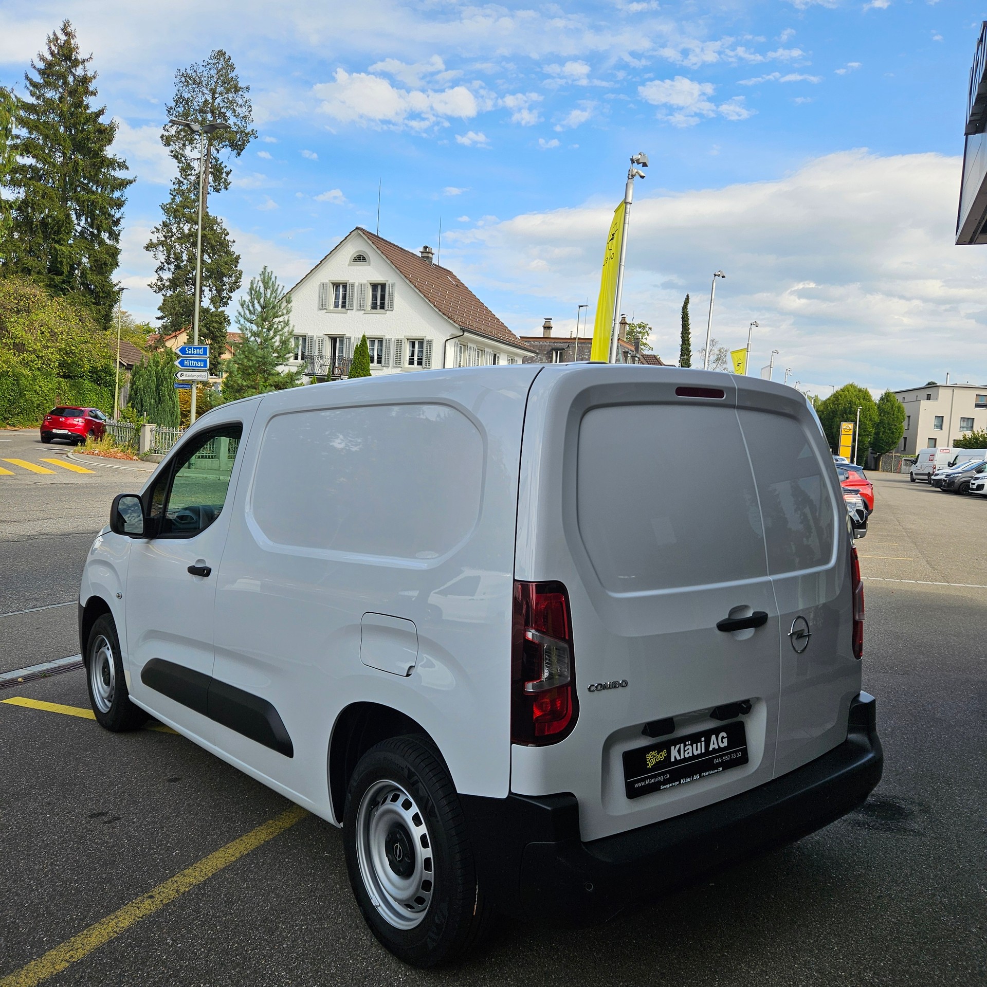 OPEL Combo Cargo 1.5 start/stop Energize Your Business-showroom-element-3