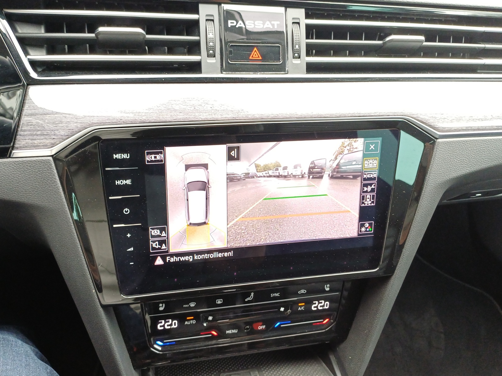 VW Passat 2.0 TDI BMT Elegance DSG-image-15