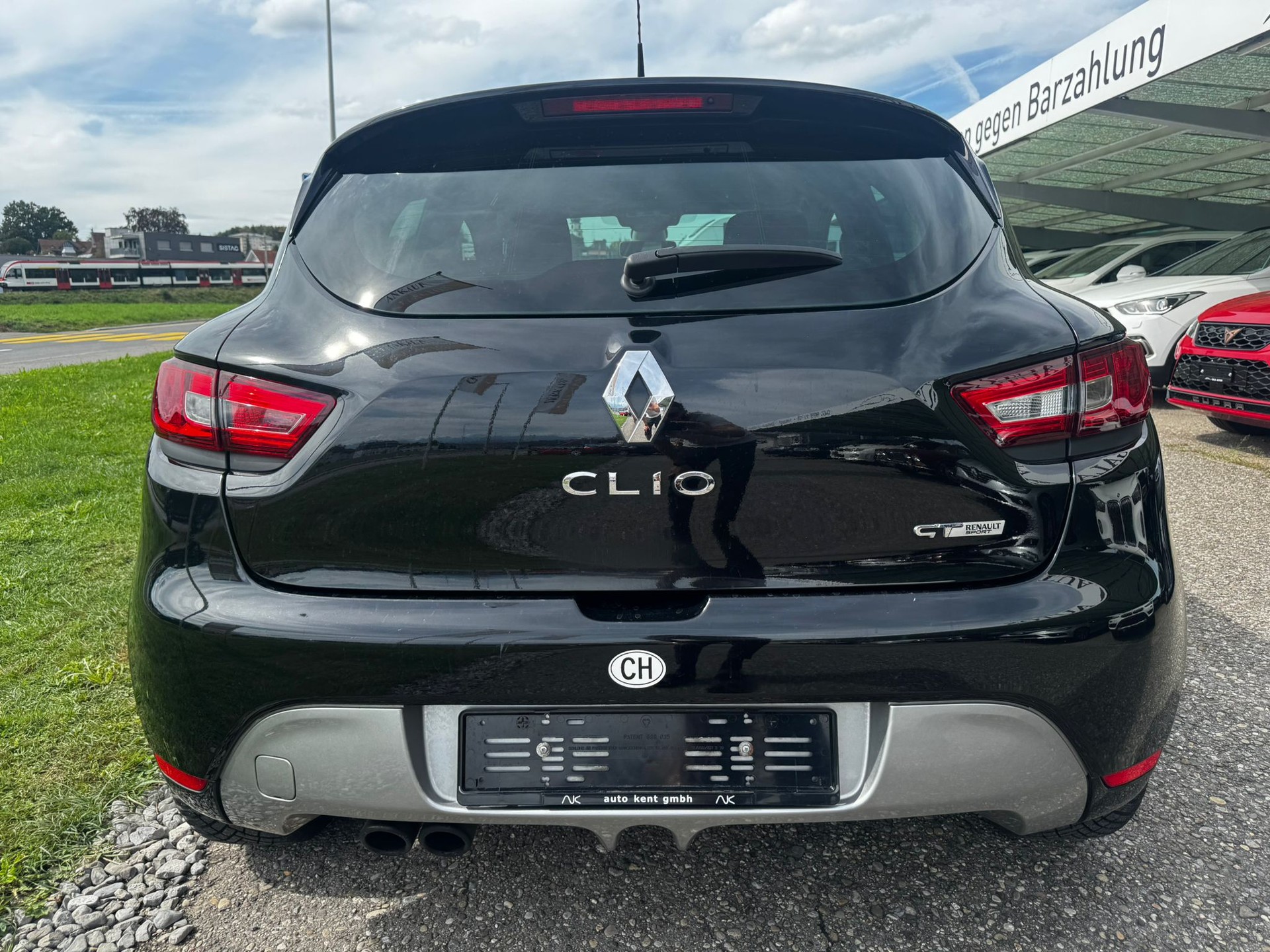 RENAULT CLIO-image-5