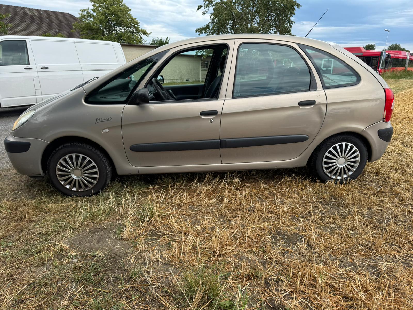 CITROEN Xsara Picasso 1.8i 16V Exclusive-image-3