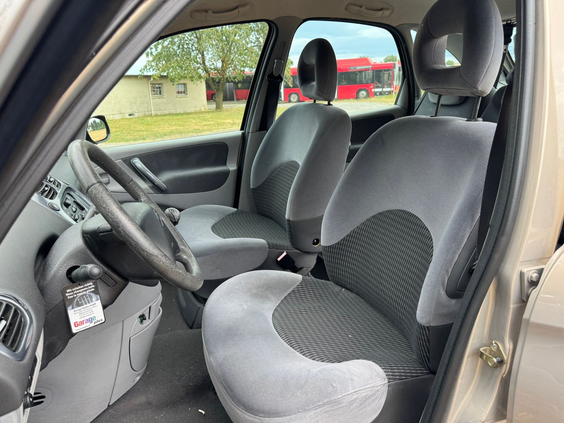 CITROEN Xsara Picasso 1.8i 16V Exclusive-image-12