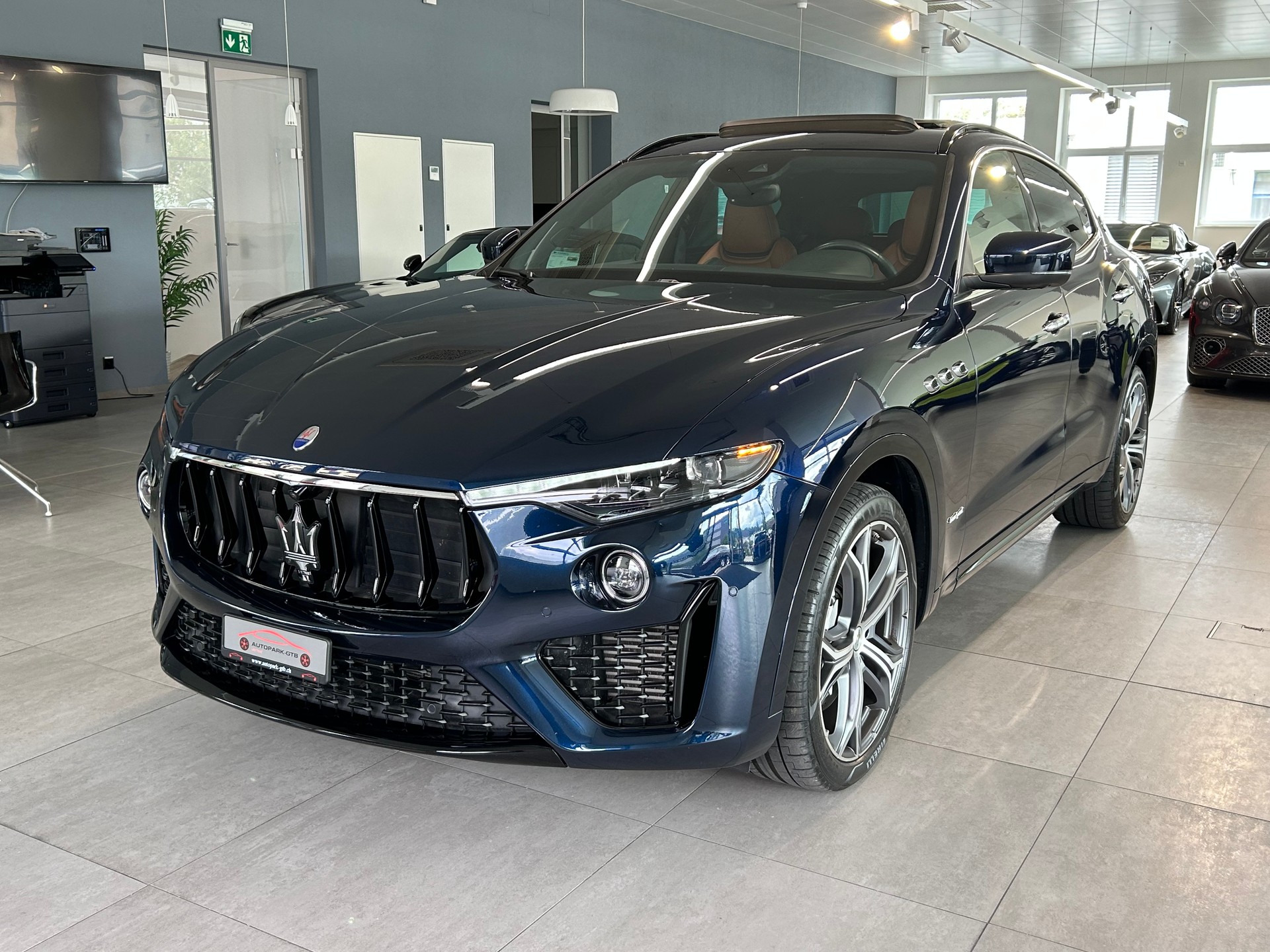 MASERATI Levante S 3.0 V6 GranSport Automatica Top Zustand !