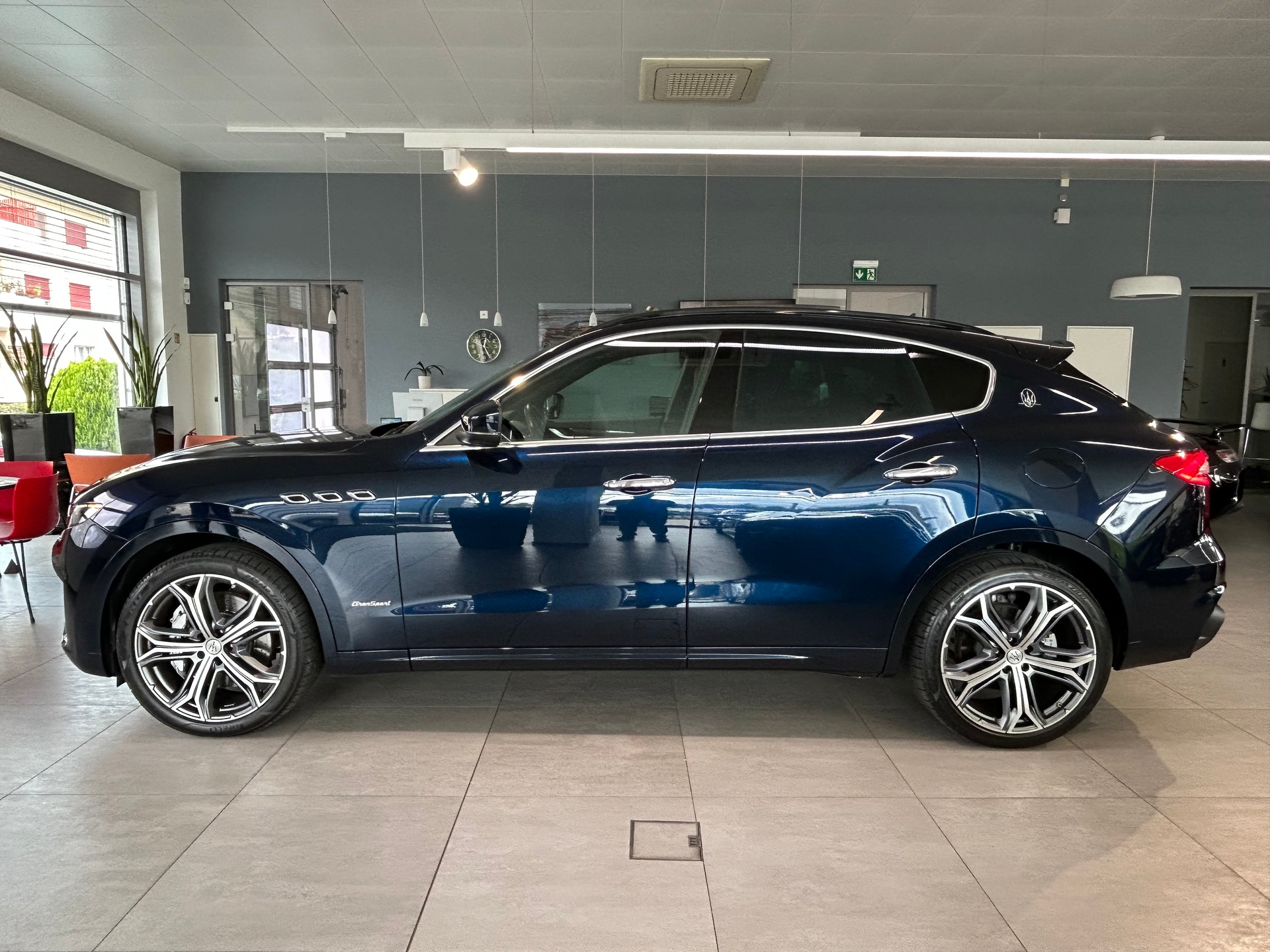 MASERATI Levante S 3.0 V6 GranSport Automatica Top Zustand !-showroom-element-2