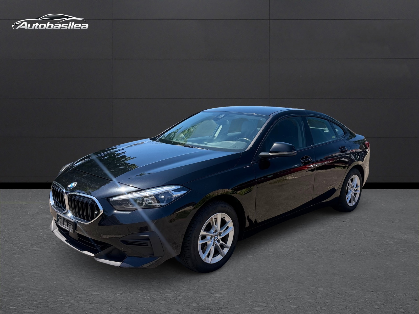 BMW 218d Gran Coupé Sport Line-showroom-element-1