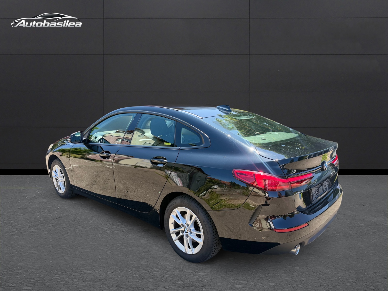 BMW 218d Gran Coupé Sport Line-showroom-element-2