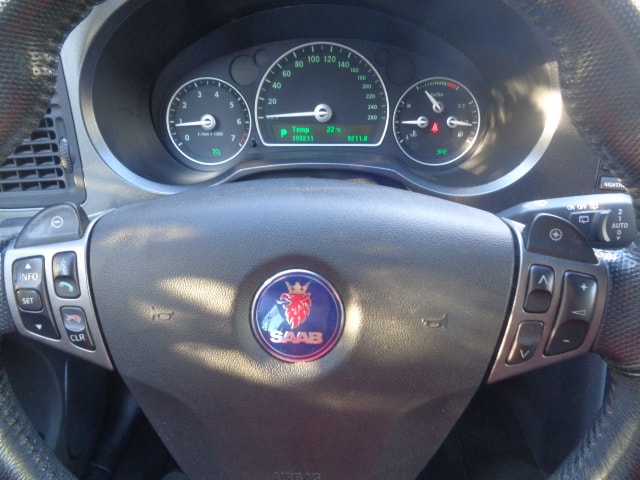SAAB 9-3 2.0T Griffin Aero XWD Automatic-image-9