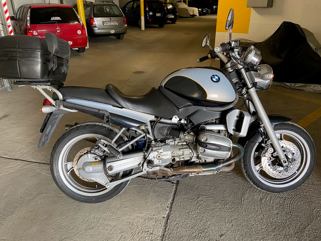 BMW R-image-1