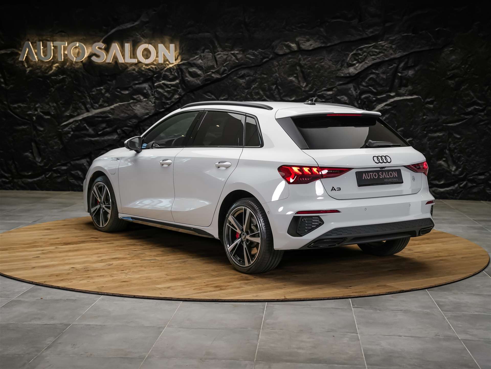 AUDI A3 Sportback 45 TFSI e S line S-tronic *CH Fahrzeug*Fahrerassistent*-showroom-element-3
