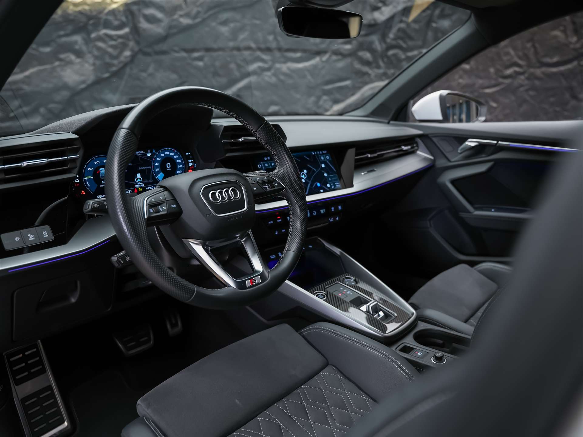 AUDI A3 Sportback 45 TFSI e S line S-tronic *CH Fahrzeug*Fahrerassistent*-image-8