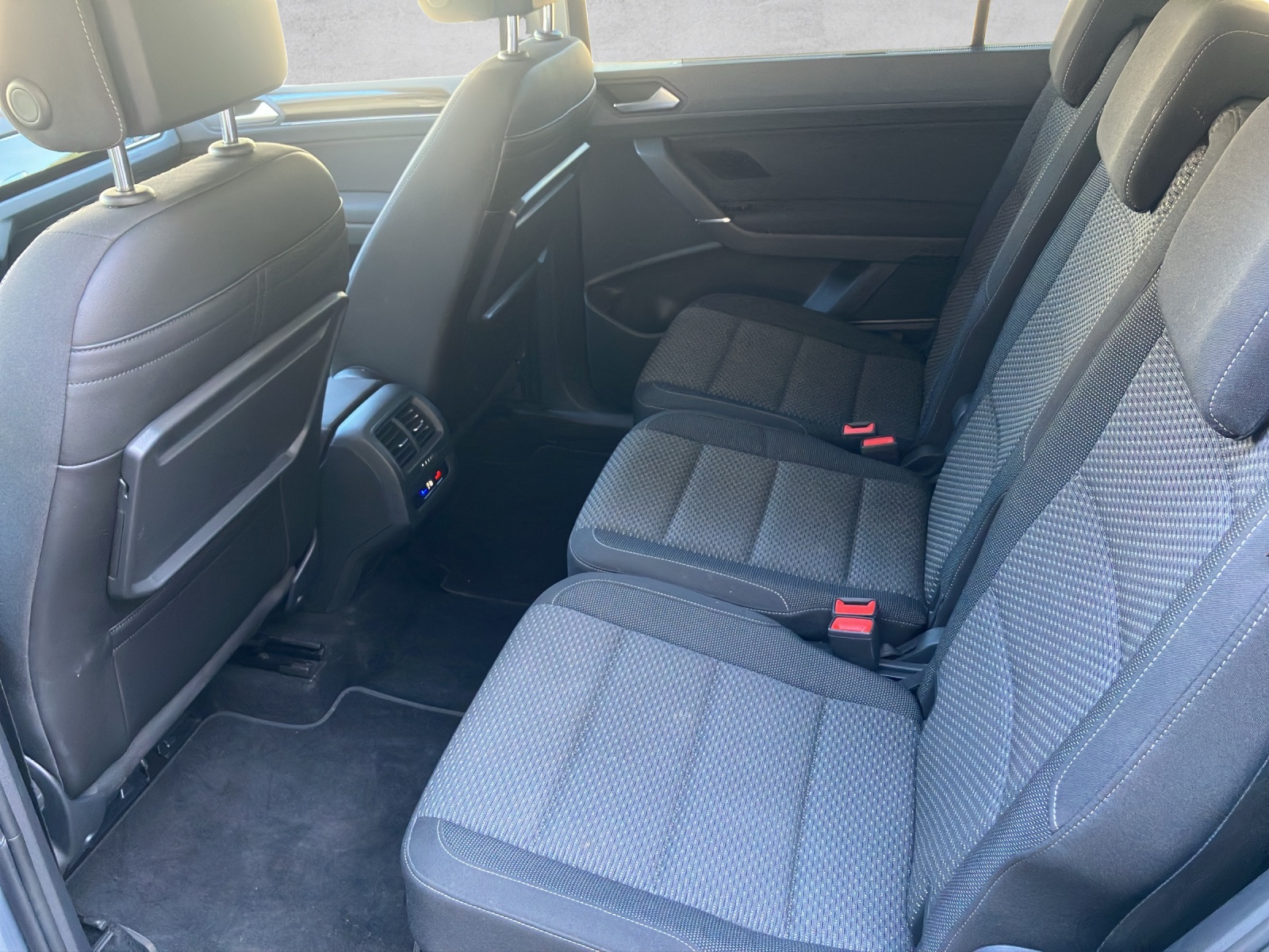 VW Touran 1.5 TSI EVO Comfortline DSG-image-9