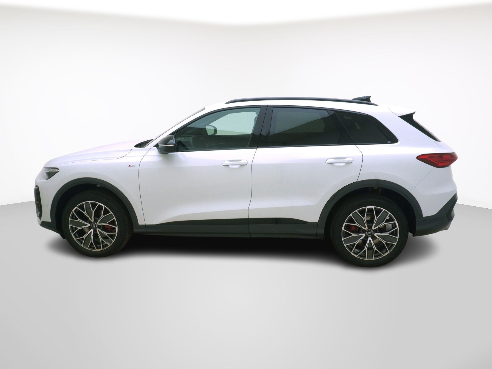 AUDI Q5 2.0 TDI S line quattro S-Tronic-showroom-element-1