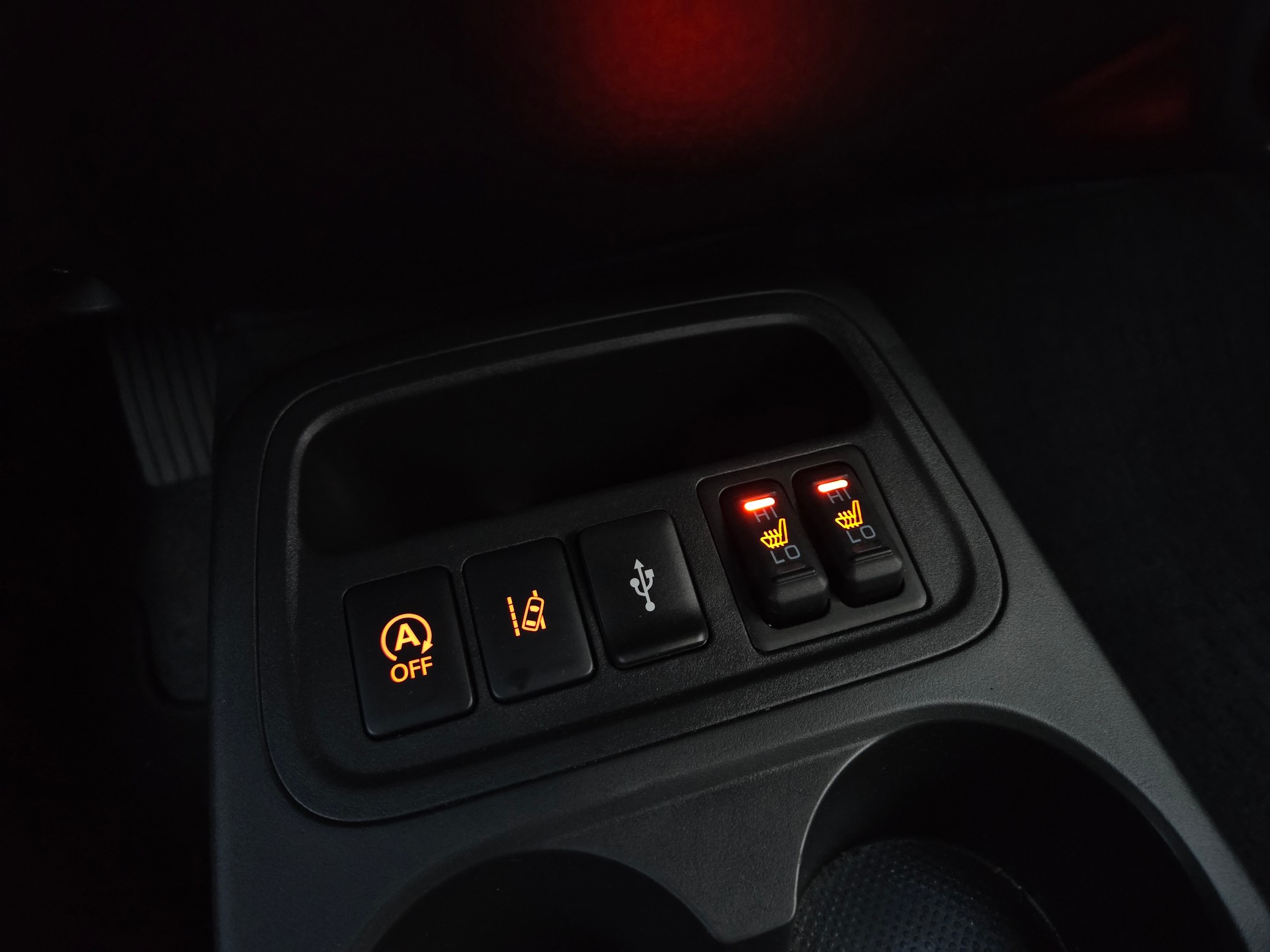 MITSUBISHI Space Star 1.2 Diamond CVT-image-18