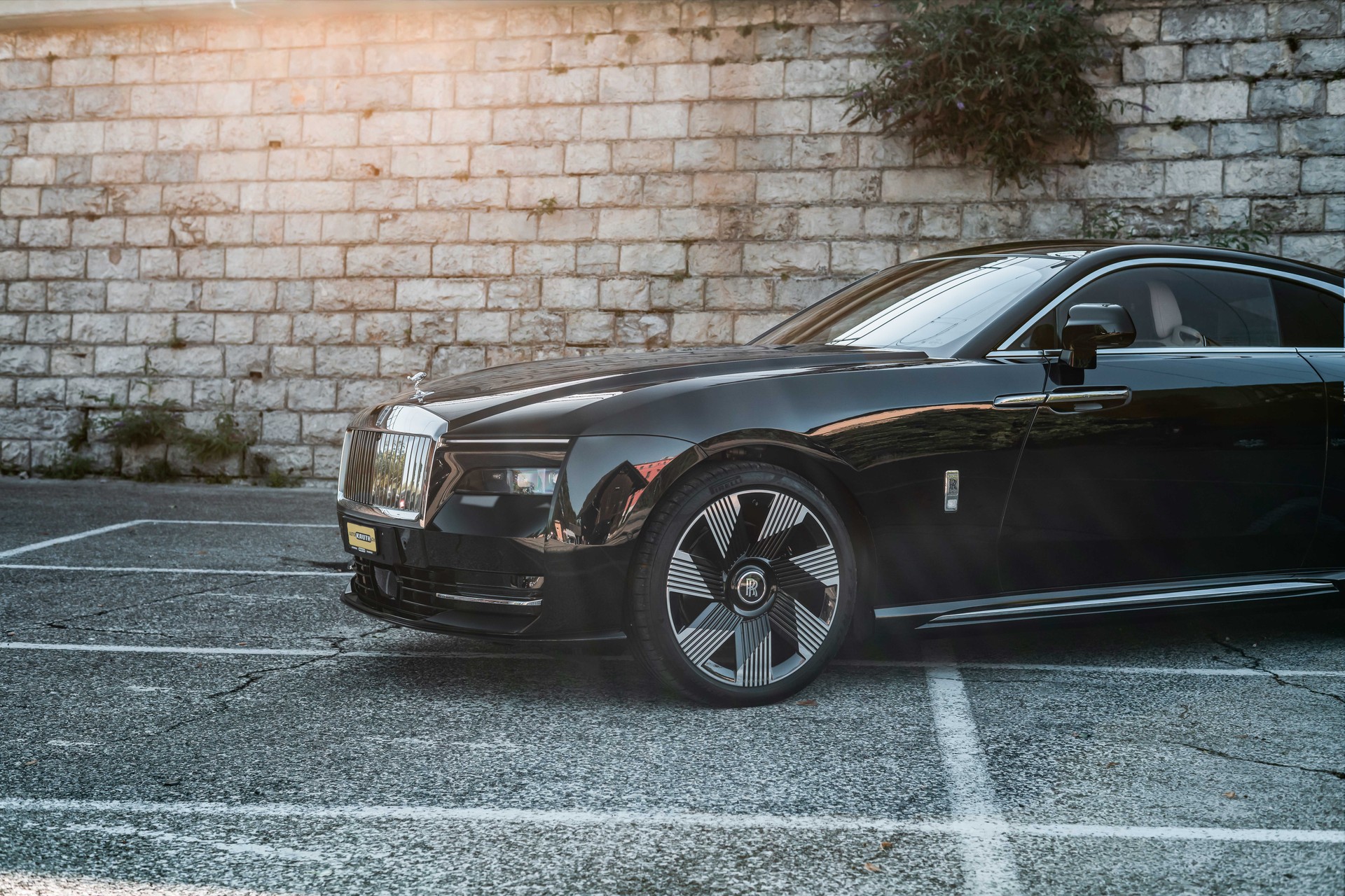 ROLLS-ROYCE Spectre 102kWh*CH Auslieferung, sofort Verfügbar*-showroom-element-2