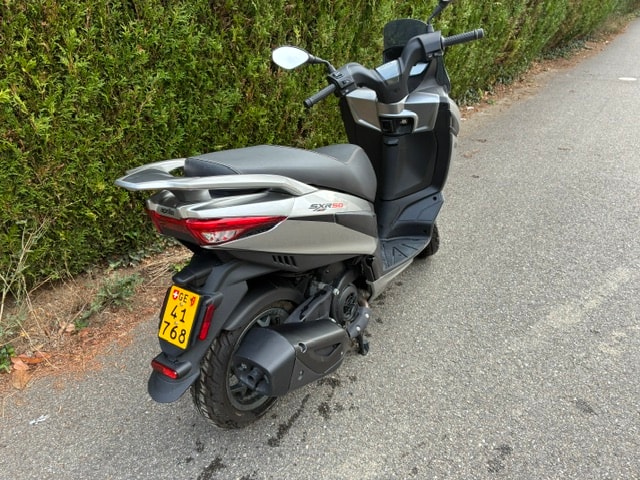 APRILIA SXR 50 (45kM/h)-image-2