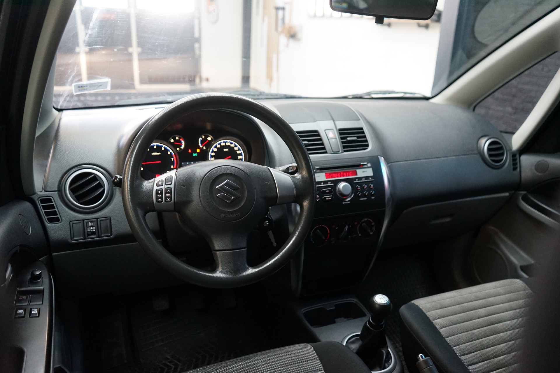 SUZUKI SX4 1.6 16V GL Top 4WD-image-5