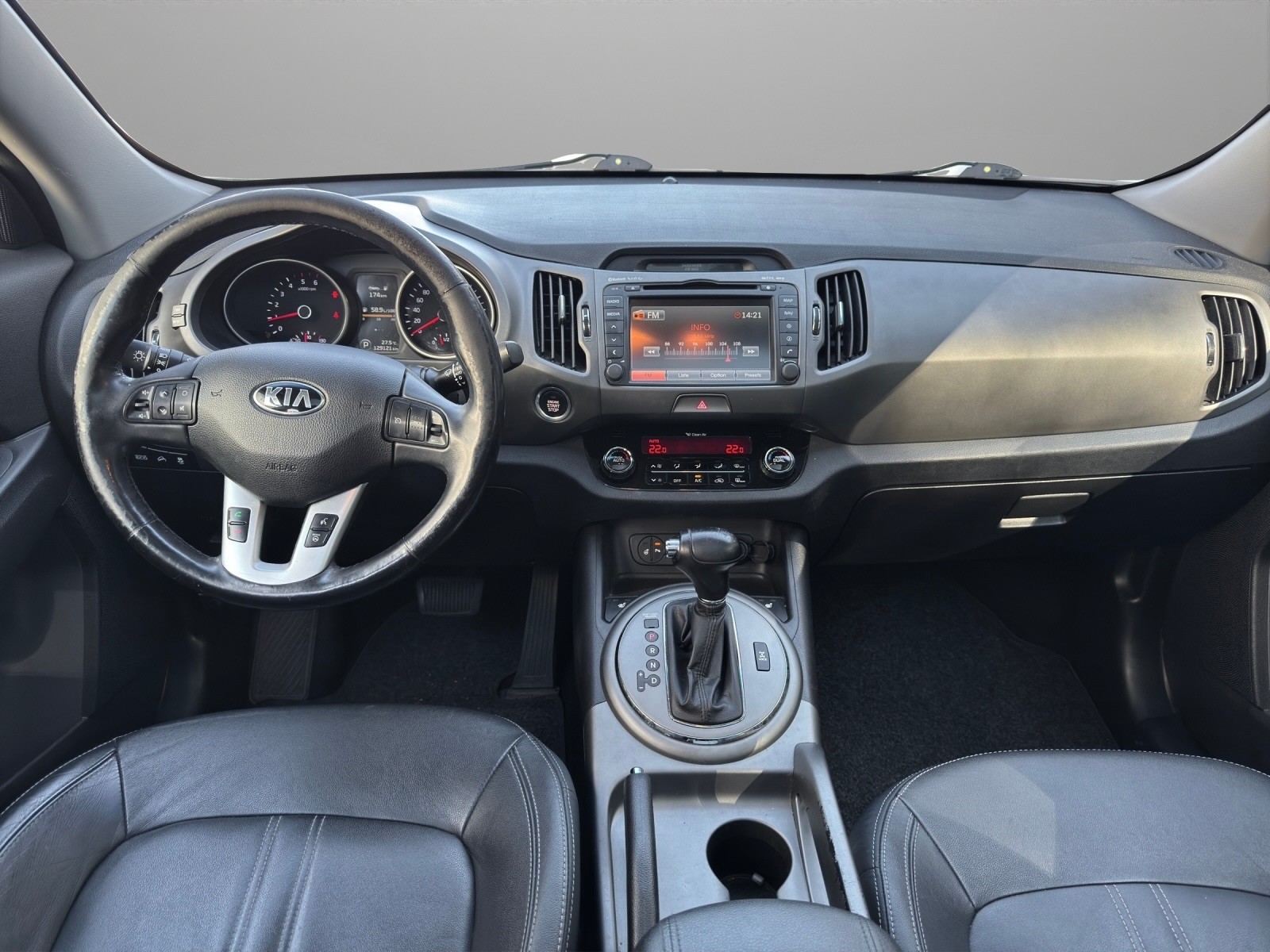KIA Sportage 2.0 CRDi Trend 4WD Automatic *Vollausstattung*-image-8