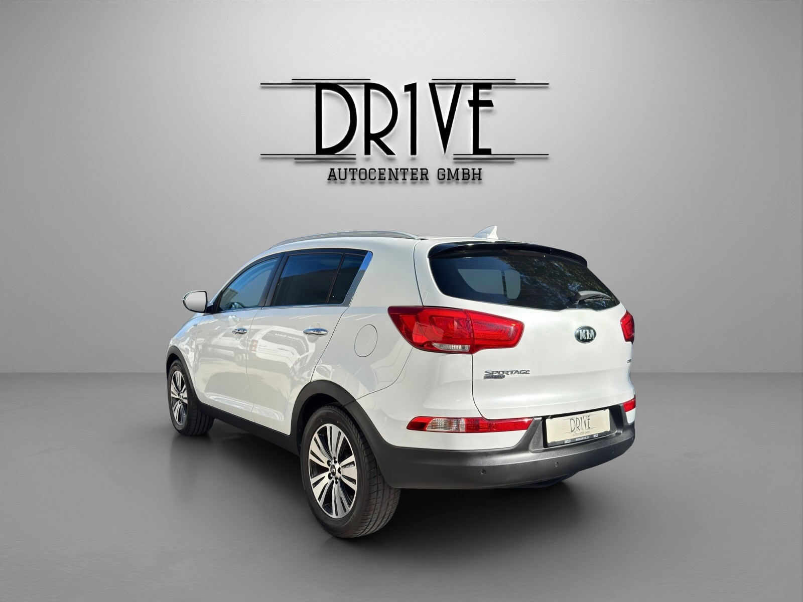 KIA Sportage 2.0 CRDi Trend 4WD Automatic *Vollausstattung*-image-6