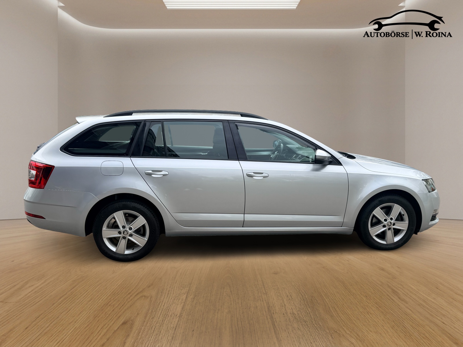 SKODA Octavia Combi 2.0 TDI Ambition 4x4 DSG-showroom-element-1