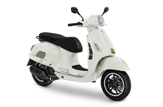 PIAGGIO Vespa GTS 125 Super Tech MY26 E5+-image-0