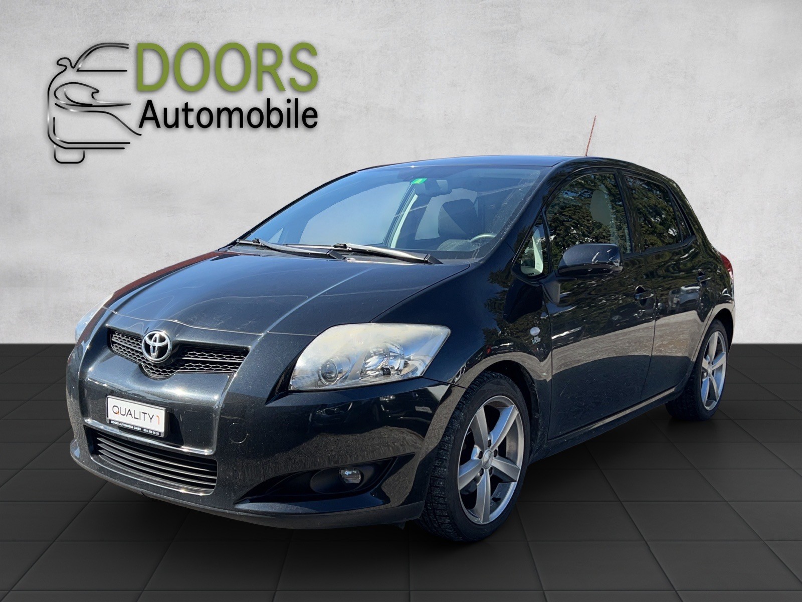 TOYOTA Auris 2.2 D-4D CleanPower Linea Sol Premium-showroom-element-2