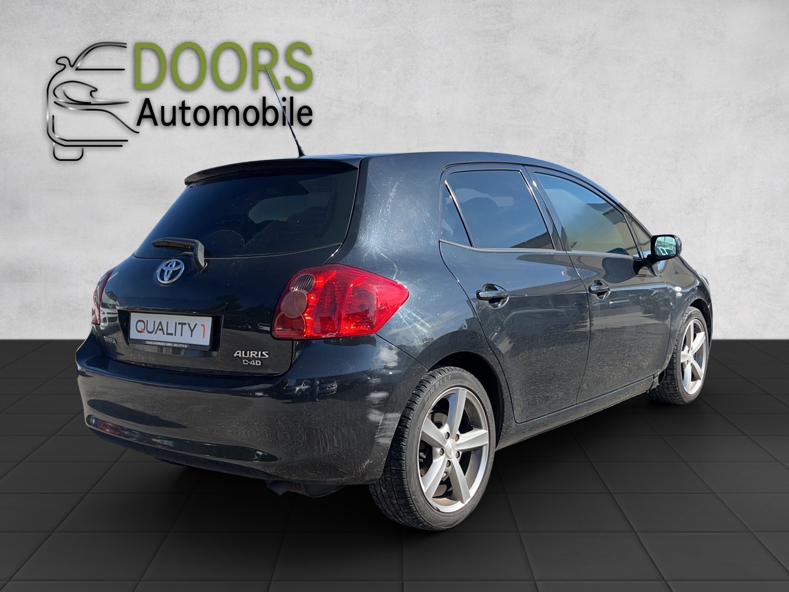 TOYOTA Auris 2.2 D-4D CleanPower Linea Sol Premium-showroom-element-3