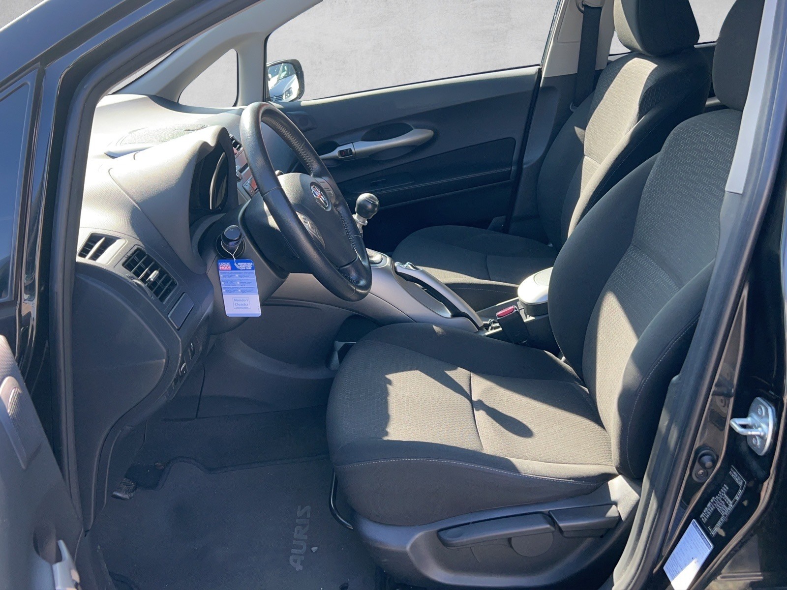 TOYOTA Auris 2.2 D-4D CleanPower Linea Sol Premium-image-7