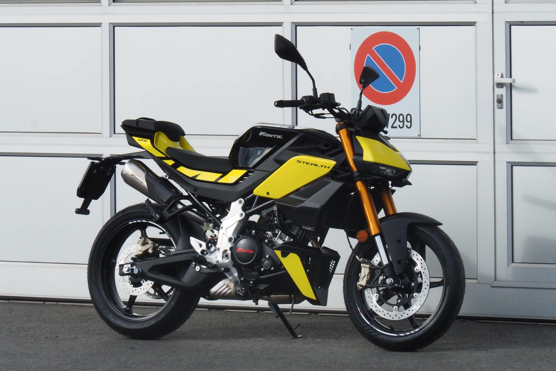 FANTIC STEALTH 125-image-0