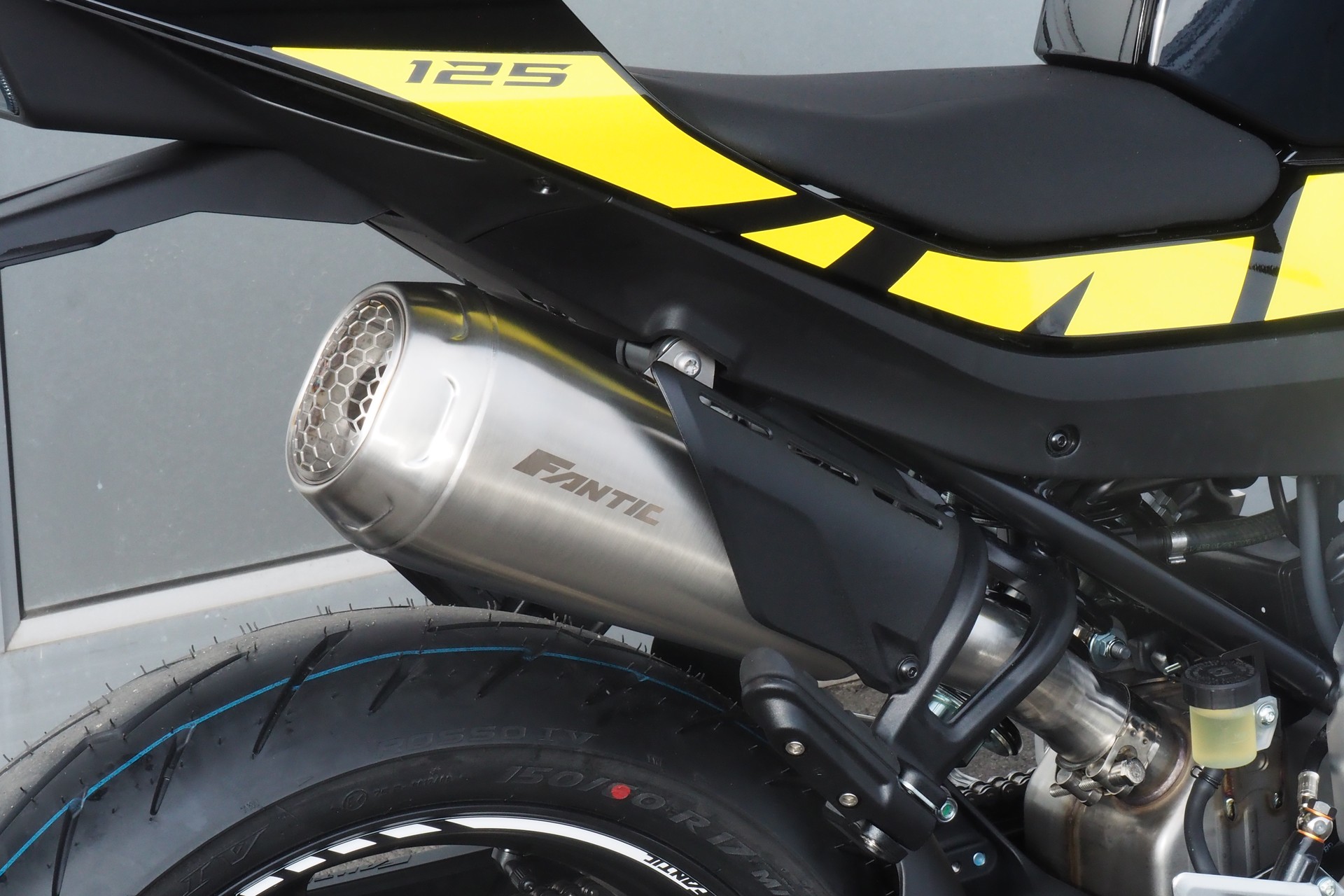 FANTIC STEALTH 125-image-6