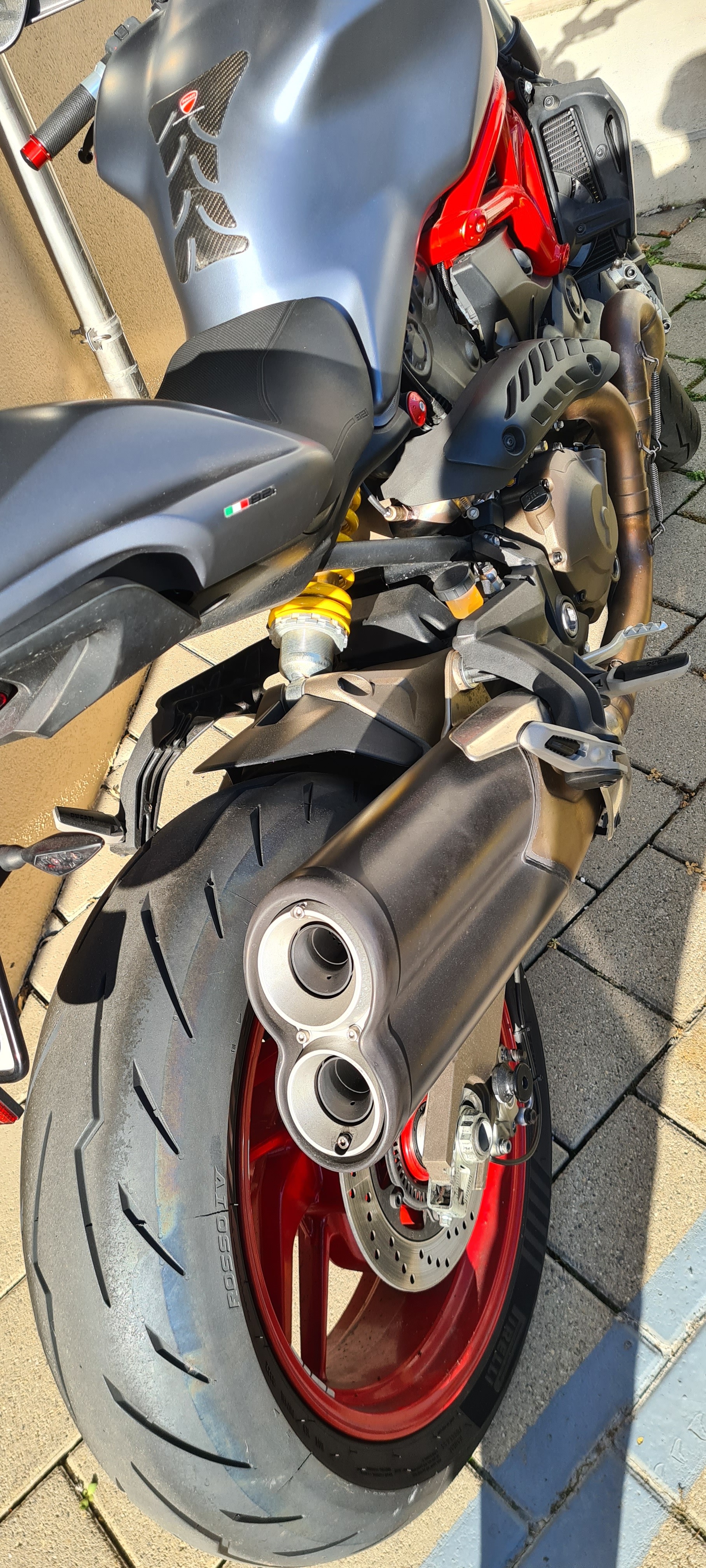 DUCATI Monster 821-image-7